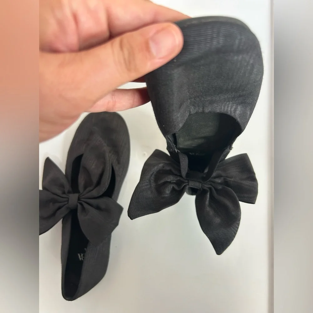 EUC Girls Zara Slip Ons
